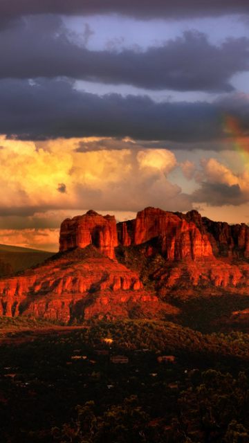 ラッキーなことが起こる赤い岩と虹の待ち受け画像